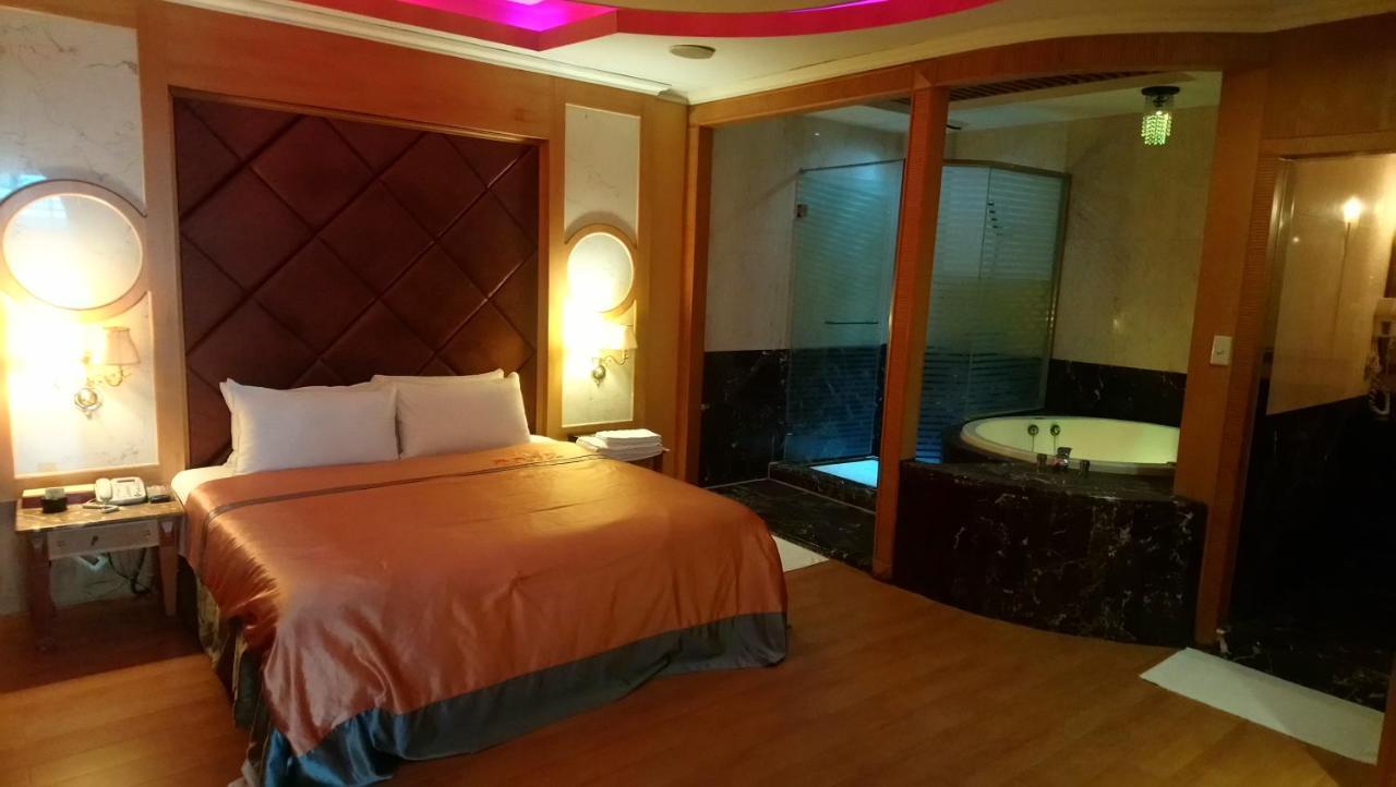 Roman Vacation Motel Dali ภายนอก รูปภาพ